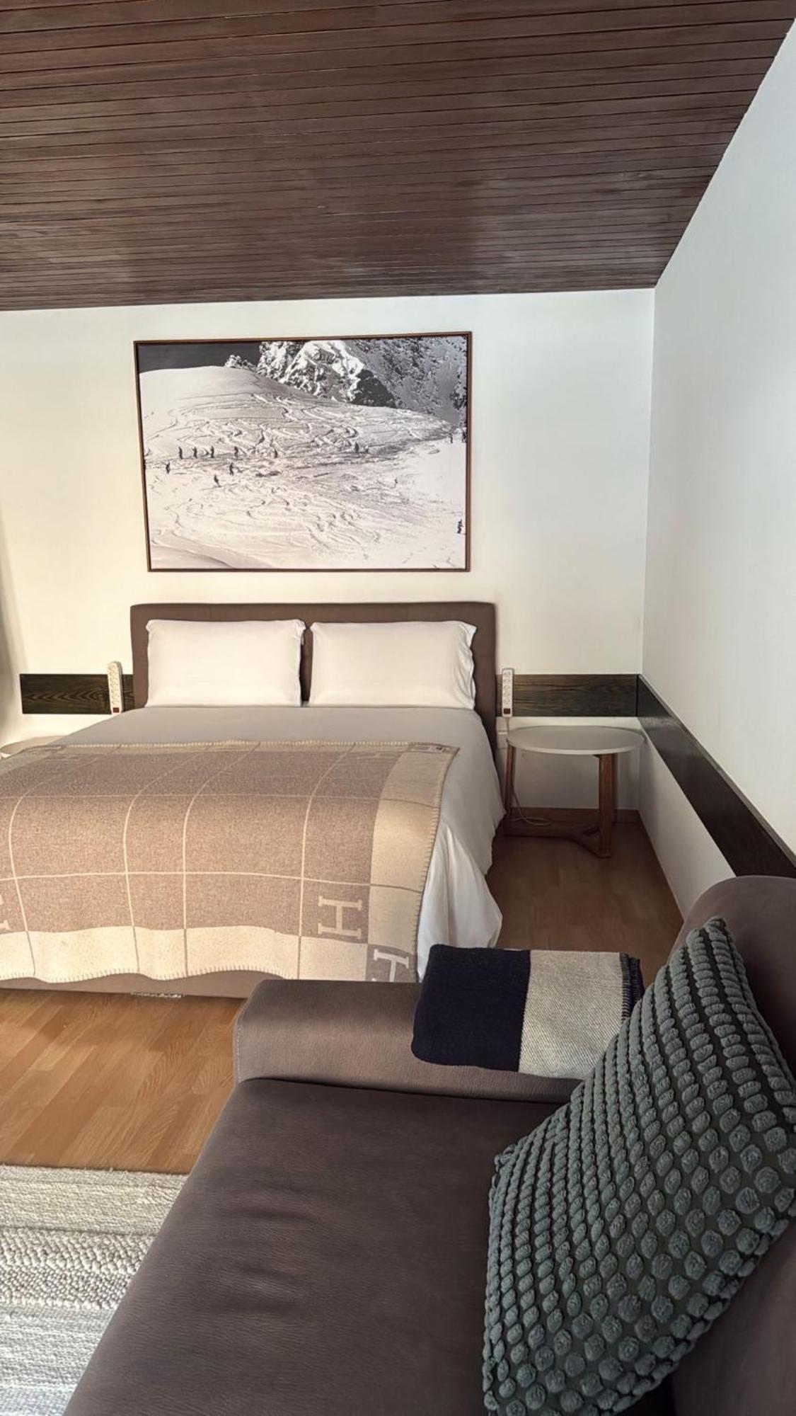 Sankt Moritz Suite Exterior photo
