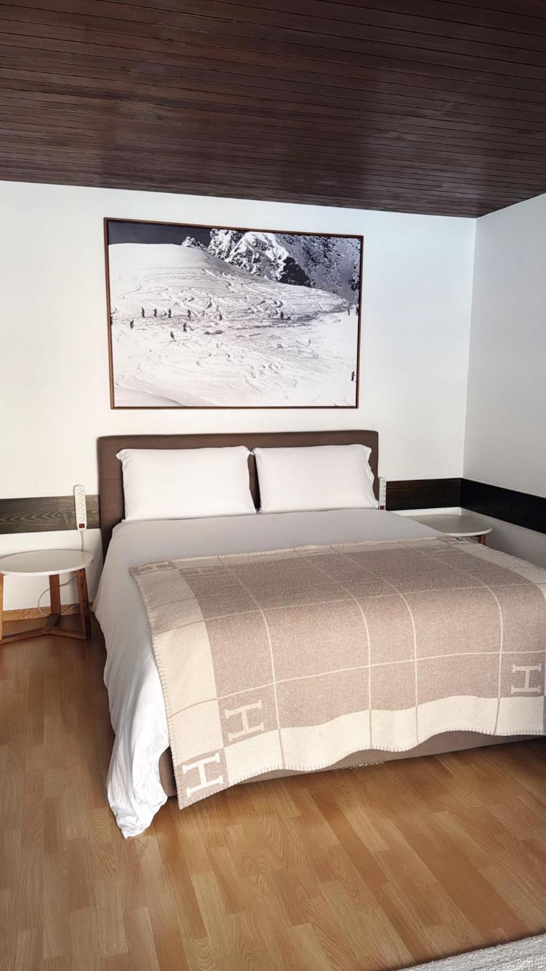 Sankt Moritz Suite Exterior photo